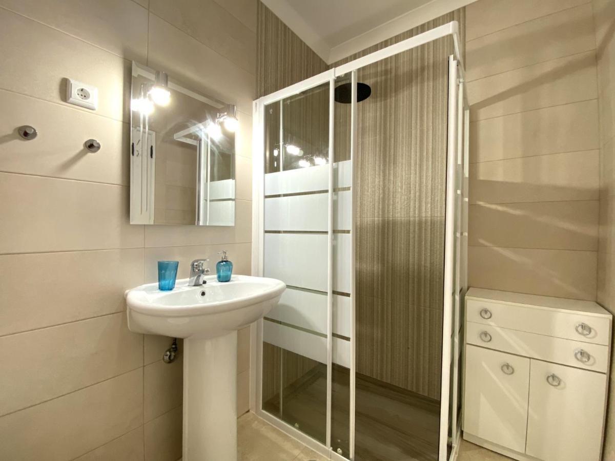Appartement Quarteira Ocean Breeze 2 By Homing Extérieur photo